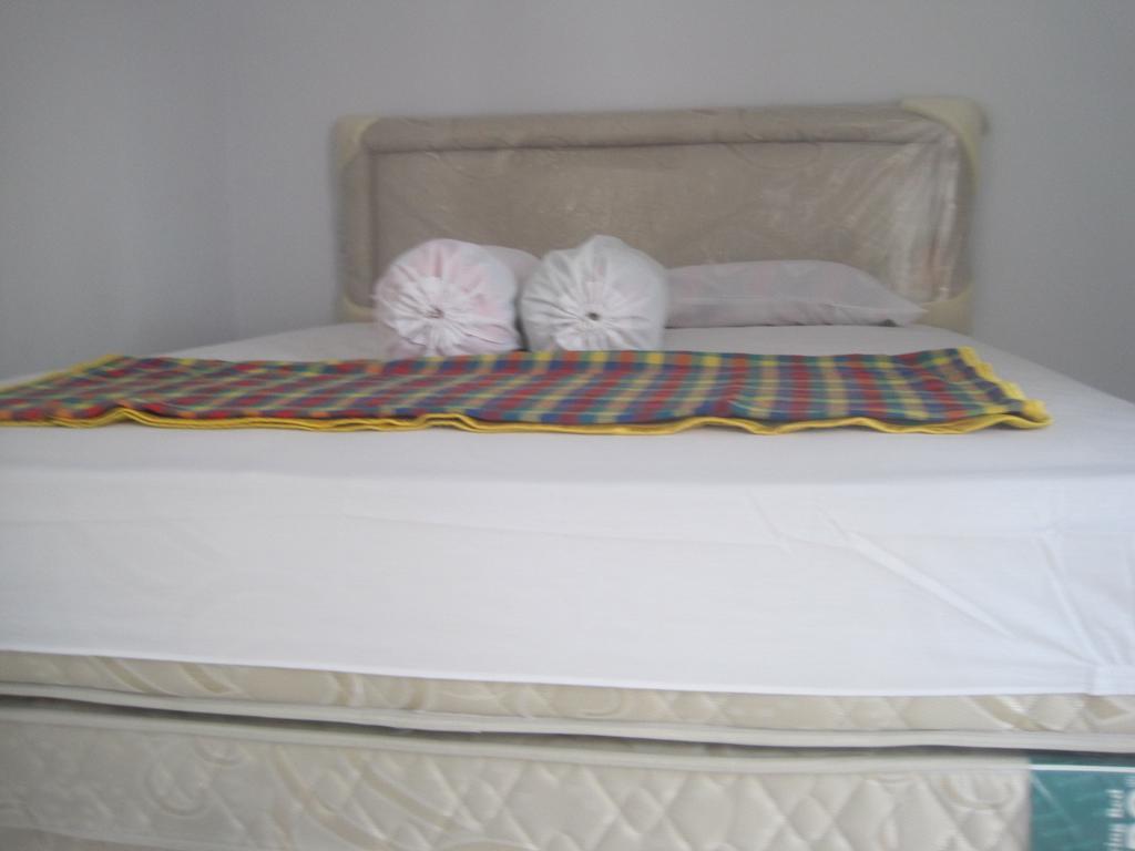 Cemara Homestay Jogja Γιογκιακάρτα Δωμάτιο φωτογραφία